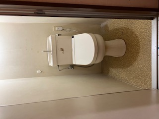 リノベーション前のトイレ